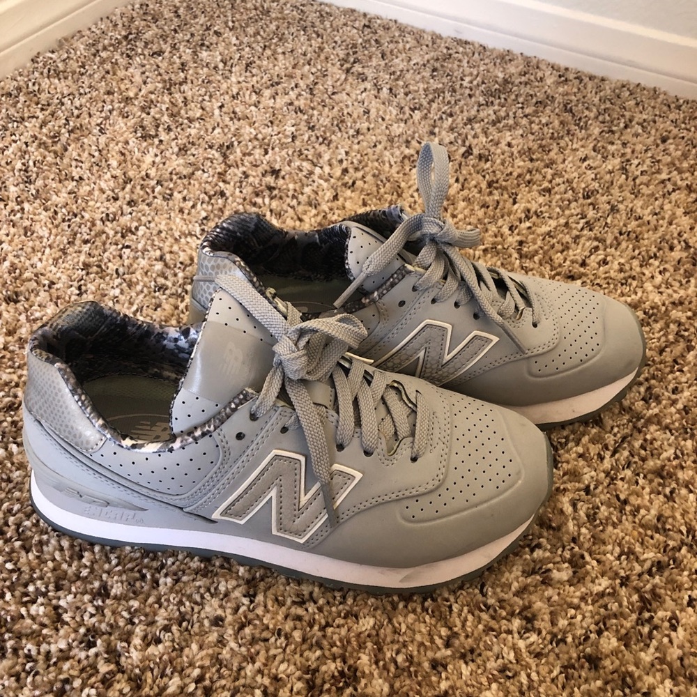 New balance shoes